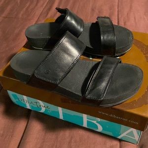 Foam Style Soled Sandals by New Balance Brand.
